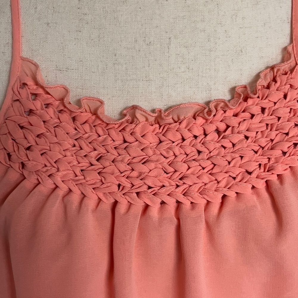 Peach Ruffles Tank Top Size Small - Picture 2 of 3